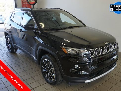 Used 2024 Jeep Compass Limited image 1