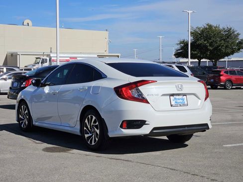 Used 2016 Honda Civic EX image 5