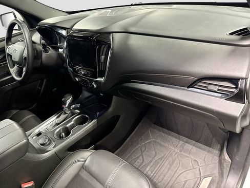 Used 2023 Chevrolet Traverse RS w/ LPO, Floor Liner Package AWD/4WD image 31
