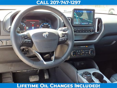 Used 2024 Ford Bronco Sport Outer Banks w/ Tech Package AWD/4WD image 17