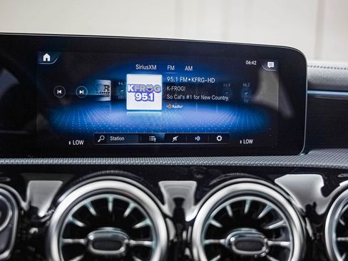 Certified 2023 Mercedes-Benz CLA 250 4MATIC image 16