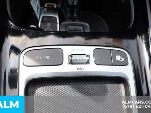 Used 2025 Mercedes-Benz GLA 250 image 35
