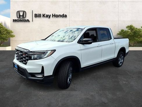 Certified 2024 Honda Ridgeline TrailSport image 8