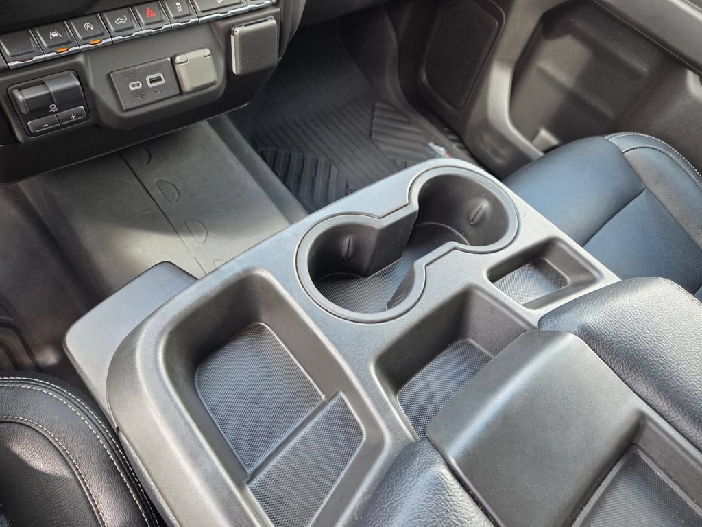 Used 2023 Chevrolet Silverado 1500 Custom Trail Boss w/ LPO, Dark Essentials Package AWD/4WD image 28