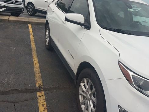 Used 2019 Chevrolet Equinox LT w/ Driver Convenience Package FWD image 7