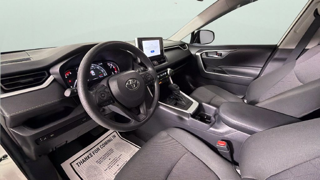 Used 2025 Toyota RAV4 XLE w/ Convenience Package FWD image 18