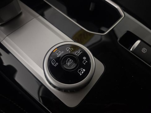 New 2026 Mitsubishi Outlander ES AWD/4WD image 28