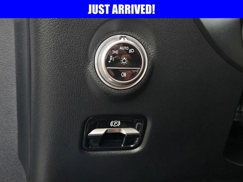 Used 2025 Mercedes-Benz C 36 AMG S image 27