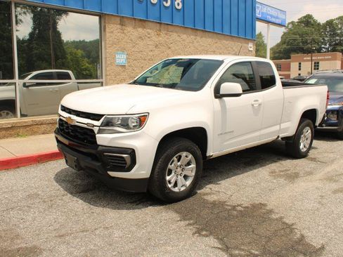 Used 2022 Chevrolet Colorado LT w/ Fleet Safety Package RWD image 3