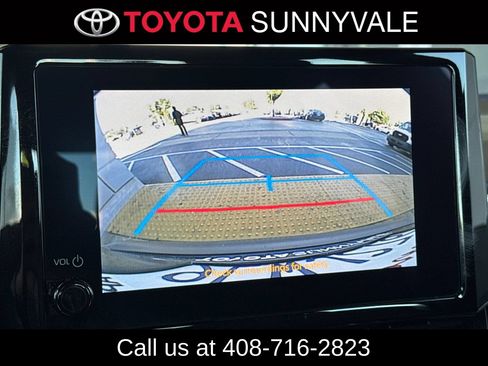 Used 2024 Toyota Corolla SE FWD image 23