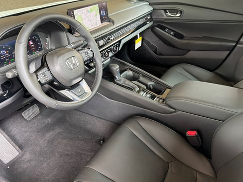 New 2026 Honda Accord Touring image 9