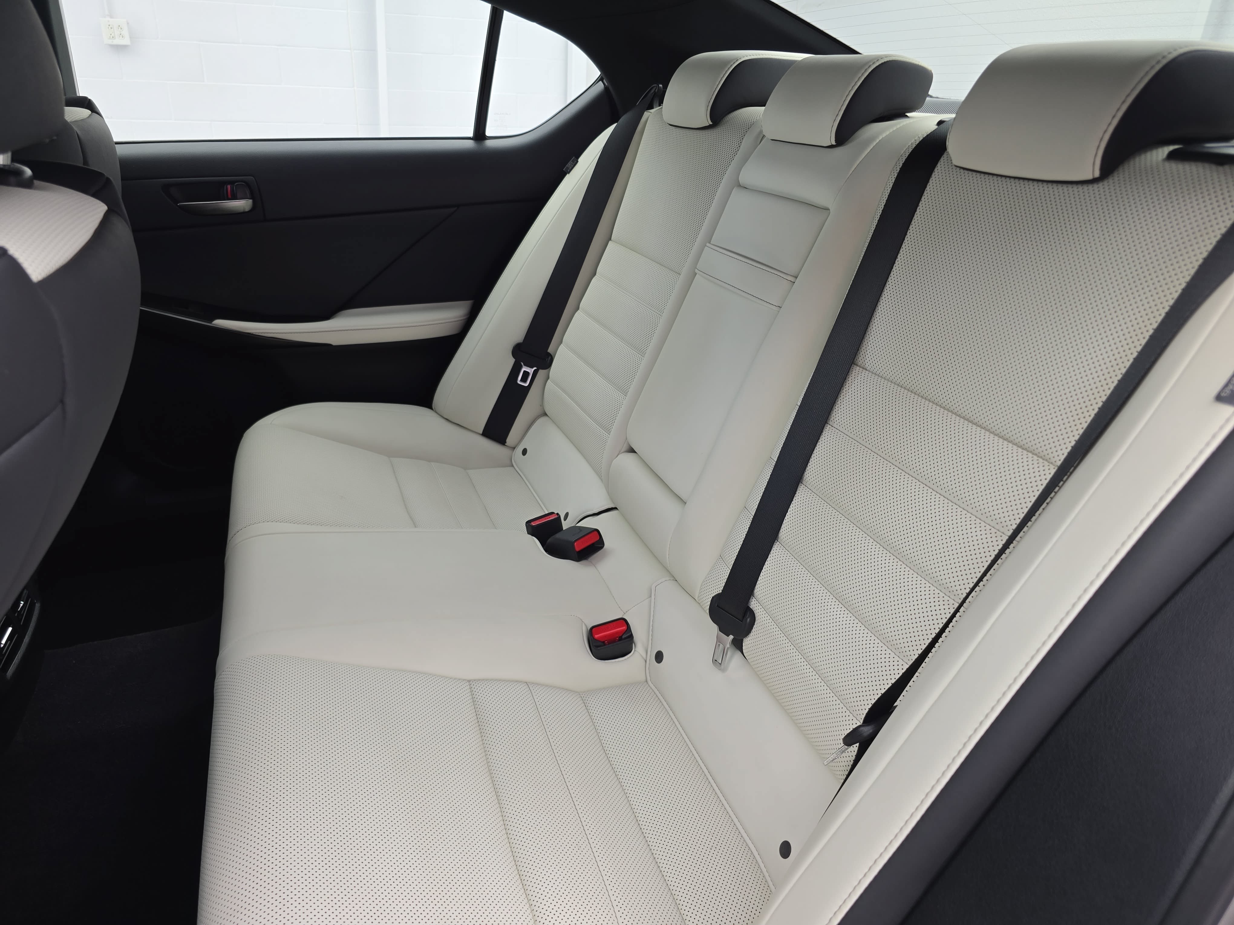 Used 2021 Lexus IS 350 F Sport w/ Navigation Package RWD image 13