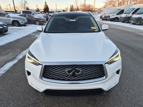 Used 2021 INFINITI QX50 Luxe image 2