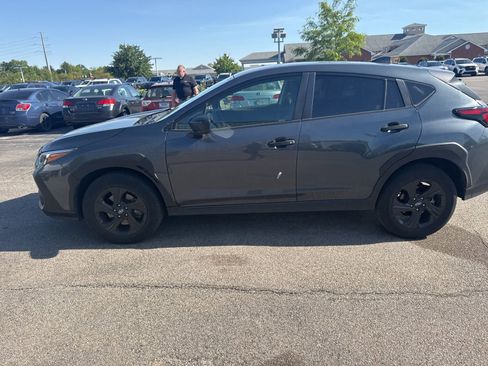 Used 2024 Subaru Crosstrek 2.0i AWD/4WD image 9