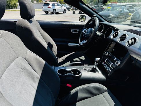 Used 2018 Ford Mustang Convertible w/ Equipment Group 101A image 14