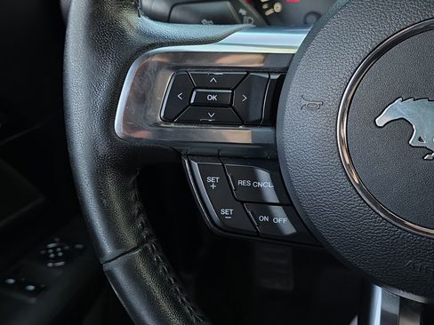 Used 2016 Ford Mustang GT image 15