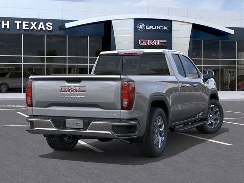 New 2026 GMC Sierra 1500 SLE image 4