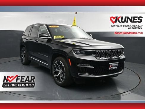 Used 2022 Jeep Grand Cherokee Summit AWD/4WD image 1