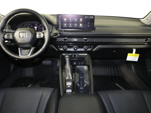 New 2026 Honda Accord Touring image 8