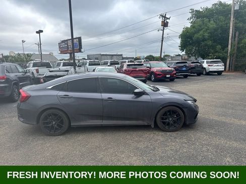 Used 2020 Honda Civic Sport image 2