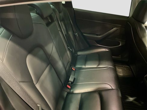 Used 2020 Tesla Model 3 image 28