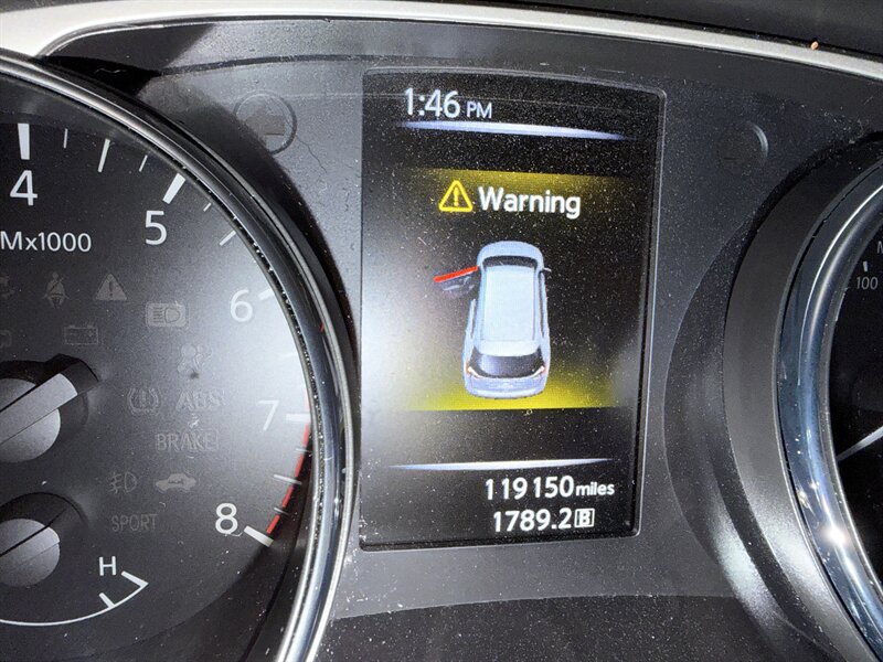 Used 2016 Nissan Rogue S FWD image 13