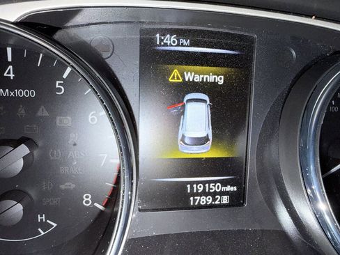 Used 2016 Nissan Rogue S image 13