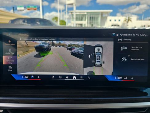 Certified 2024 BMW X7 xDrive40i w/ Executive Package image 21