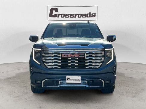 Used 2024 GMC Sierra 1500 Denali image 8