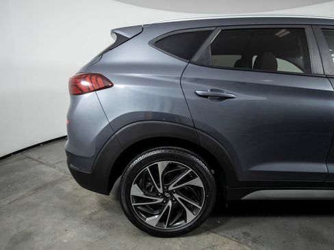 Used 2019 Hyundai Tucson Sport FWD image 18