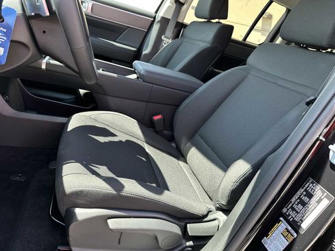 New 2026 Hyundai Santa Fe SE image 9