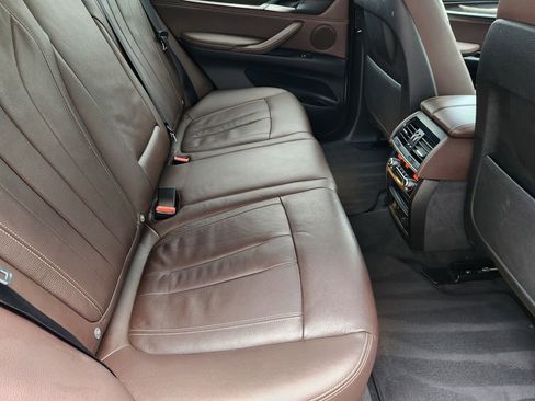 Used 2018 BMW X5 xDrive35d image 31