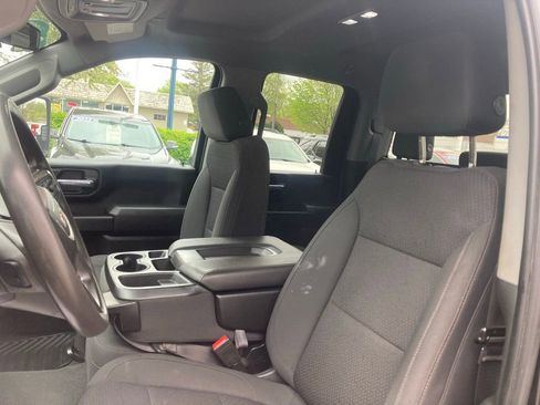 Certified 2022 GMC Sierra 2500 Pro w/ Convenience Package AWD/4WD image 16