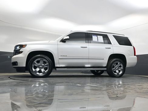Used 2018 Chevrolet Tahoe LT w/ LT Signature Package AWD/4WD image 25