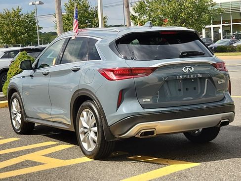 Used 2022 INFINITI QX50 Essential image 4