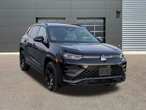 New 2026 Volkswagen Tiguan SE R-Line AWD/4WD image 1
