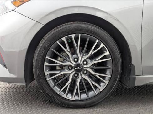 Used 2022 Kia Forte GT-Line w/ GT-Line Premium Package FWD image 28