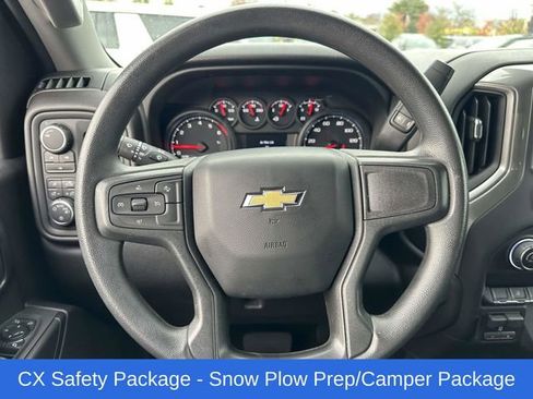 Used 2025 Chevrolet Silverado 2500 Custom w/ Custom Value Package image 11