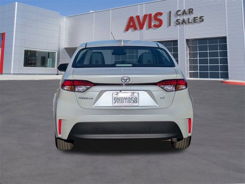Used 2024 Toyota Corolla LE image 7