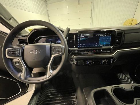 Used 2026 Chevrolet Silverado 1500 RST AWD/4WD image 35