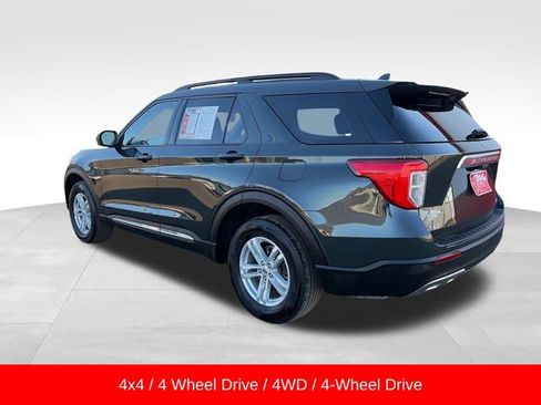 Used 2023 Ford Explorer XLT w/ Equipment Group 202A image 5