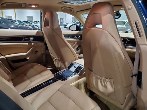 Used 2016 Porsche Panamera Edition image 22