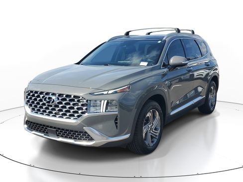 Used 2022 Hyundai Santa Fe SEL w/ Convenience + Premium Package FWD image 4