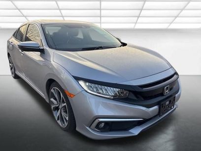 Used 2019 Honda Civic Touring