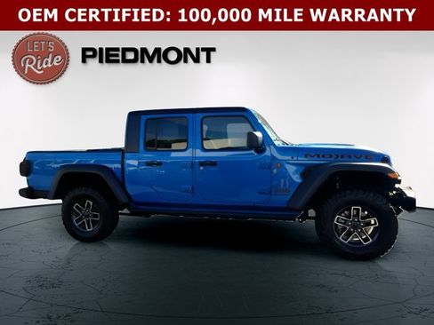 Certified 2024 Jeep Gladiator Mojave w/ Convenience Group AWD/4WD image 4