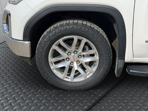 Used 2020 GMC Sierra 1500 SLT w/ SLT Premium Plus Package AWD/4WD image 10