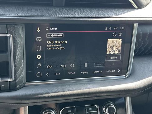 Used 2024 GMC Yukon XL Denali AWD/4WD image 23