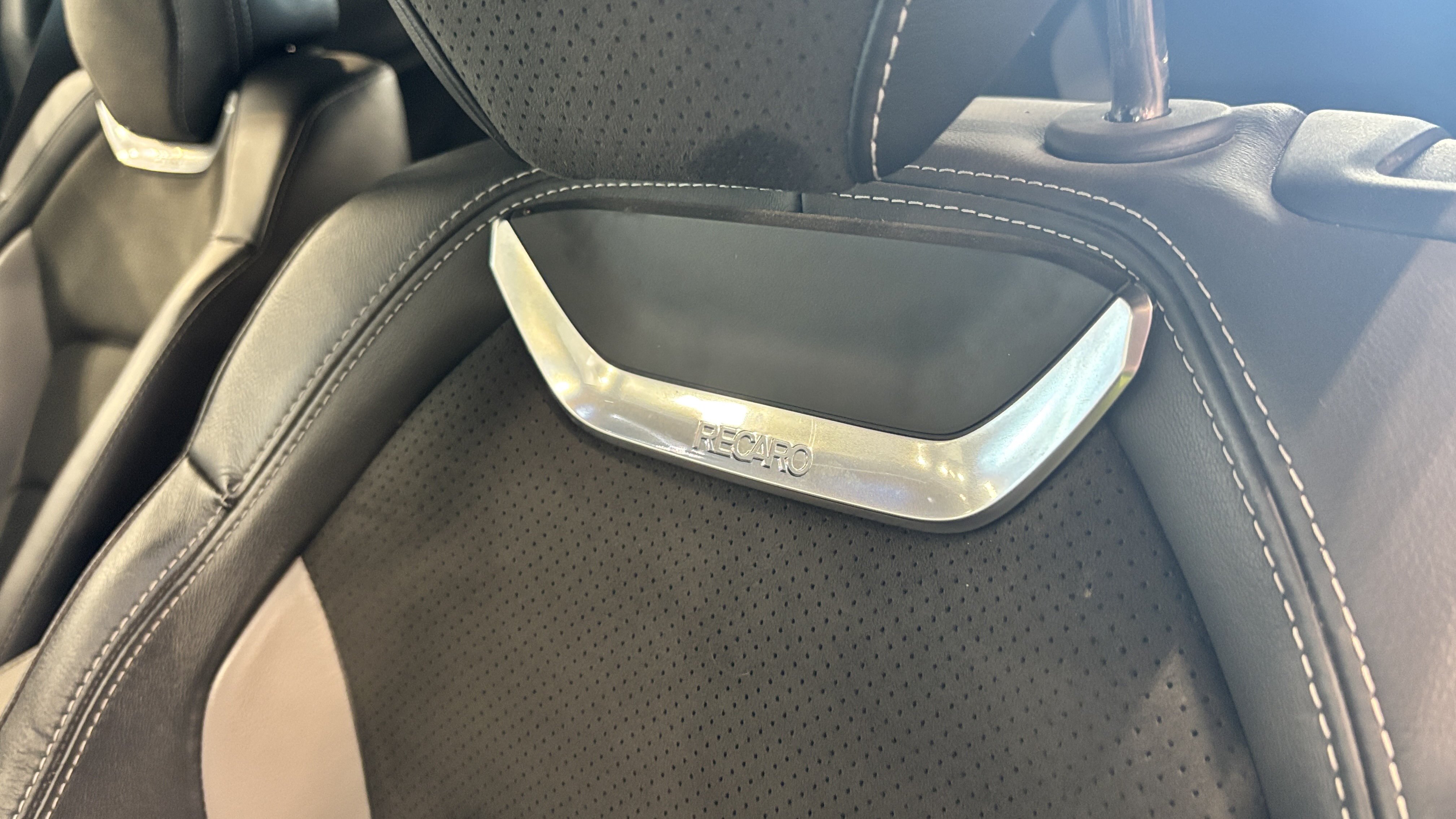 Used 2019 Chevrolet Camaro SS RWD image 8