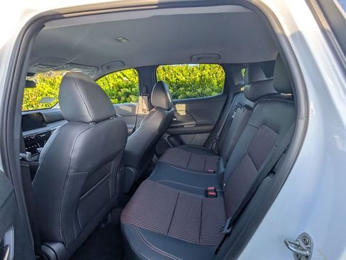 New 2025 Nissan Kicks SR FWD image 11