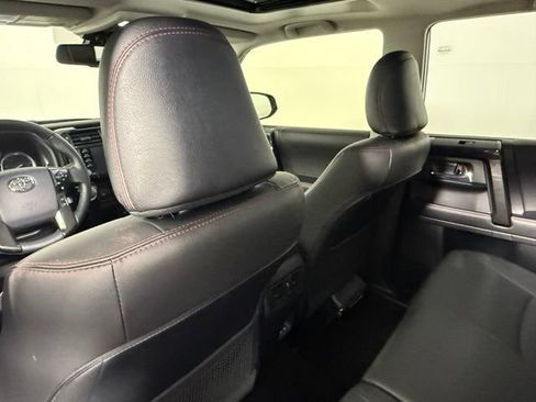Used 2024 Toyota 4Runner TRD Off-Road Premium w/ Moonroof Package AWD/4WD image 40